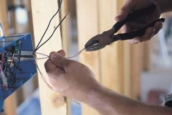 Съвети на опитен електротехник - подмяна и инсталиране на електрическо окабеляване в апартамент