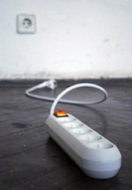 sambungan kabel di apartmen