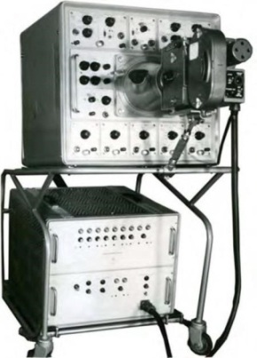Osciloscop cu cinci raze C1-33, 1969