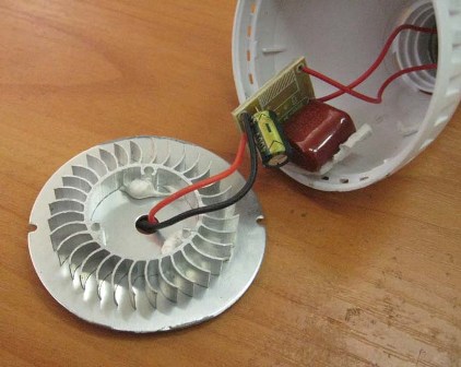 Repararea lămpilor cu LED
