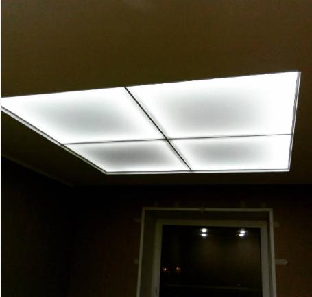 Illuminated translucent ceiling