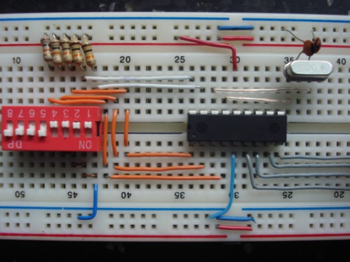 Microcontroller in amateur radio creativity