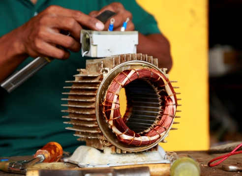 Repair and rewind of an electric motor