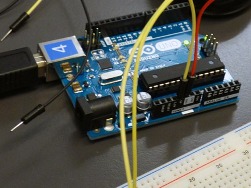 Свързване и програмиране на Arduino за начинаещи