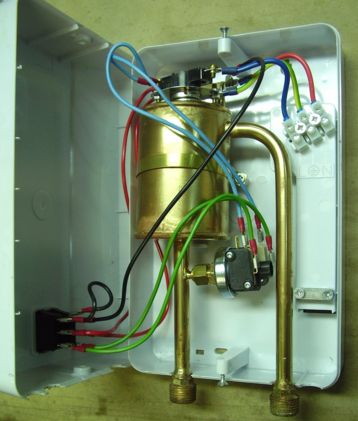 Elektrisk varmvattenberedare
