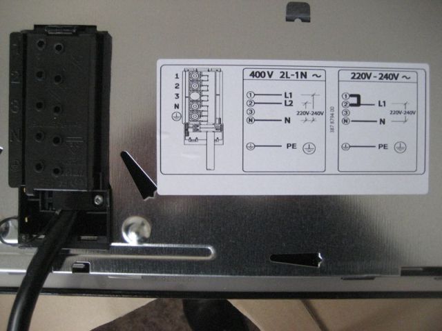 Installation of jumpers when connecting the plate