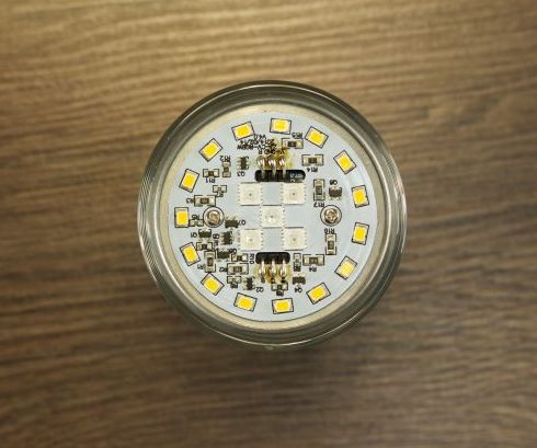 Leuchtende BT Smart Bulb