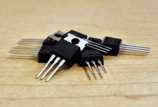 Mengapa transistor terbakar?