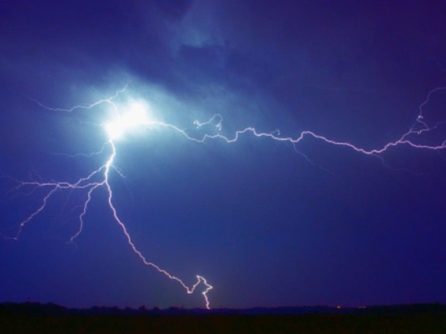 Gewitter und Blitz - ein schönes Foto